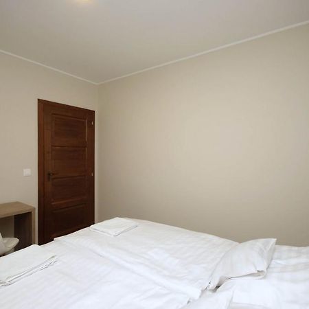 Mosoly Deluxe Apartman Gyula Exterior foto